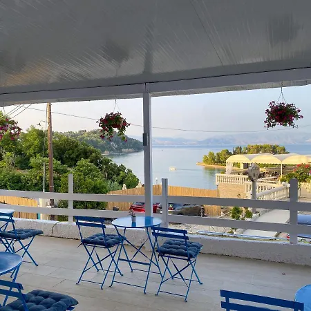 Batis Breeze Bed & Breakfast